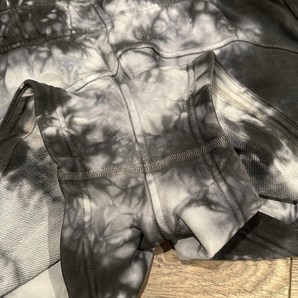 Lululemon Inner Glow Short 3" *Earth Dye
Earth Dye Stone - Picture 7 of 7